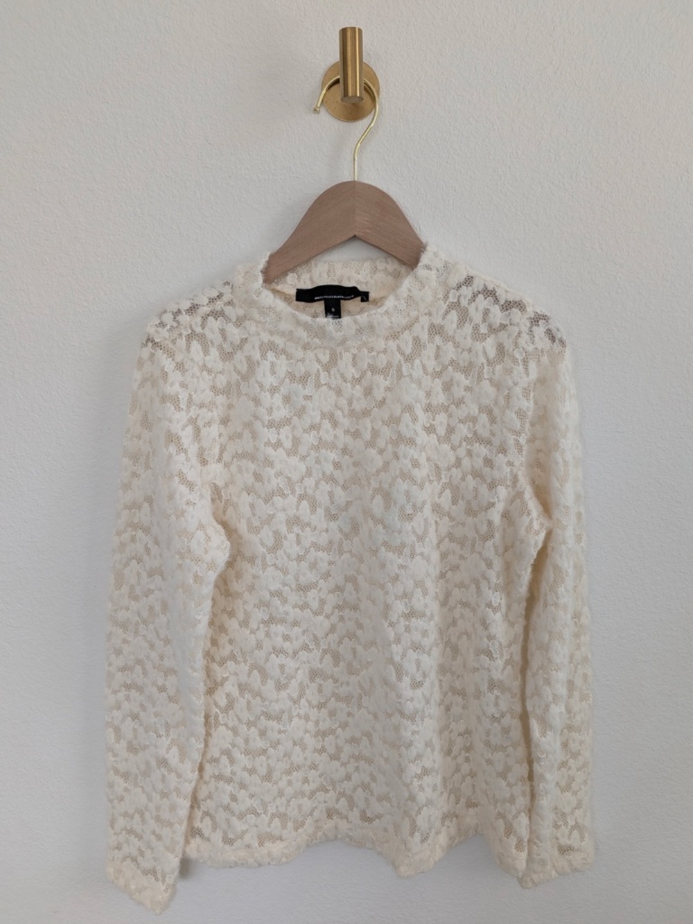 White House Black Market Lace Top Small Cream Long Sleeve Fitted Sheer Elegant - Picture 5 of 7